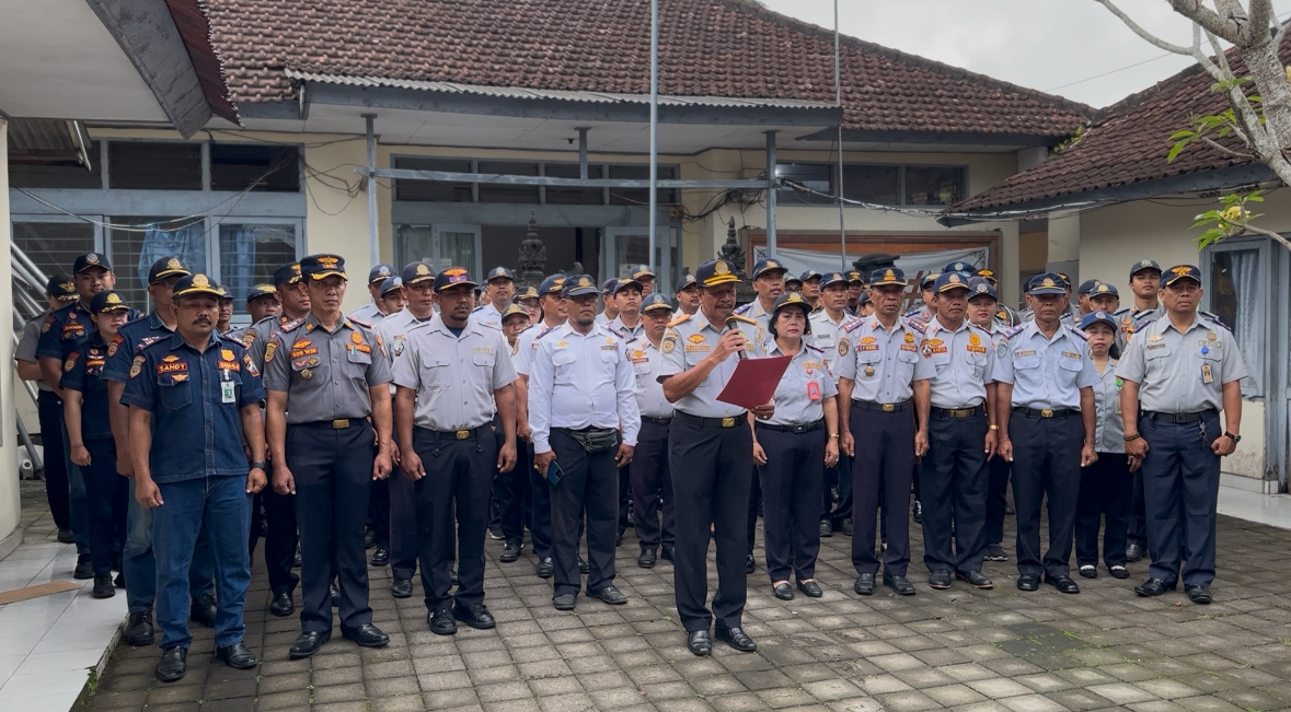 Pembacaan Ikrar Netralitas ASN dan Non ASN Pada Pilkada 2024